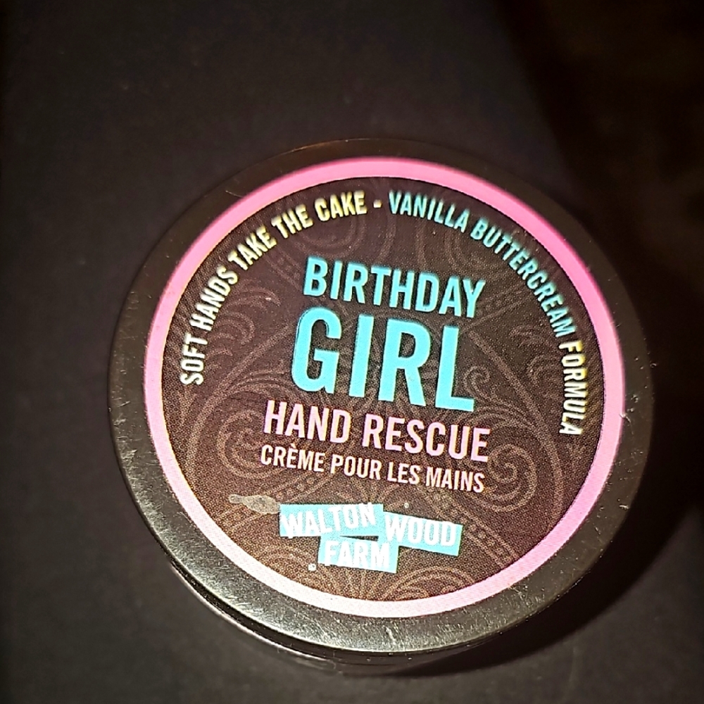 WALTON WOOD FARM- Birthday Girl Hand Rescue Creme!! Nwts